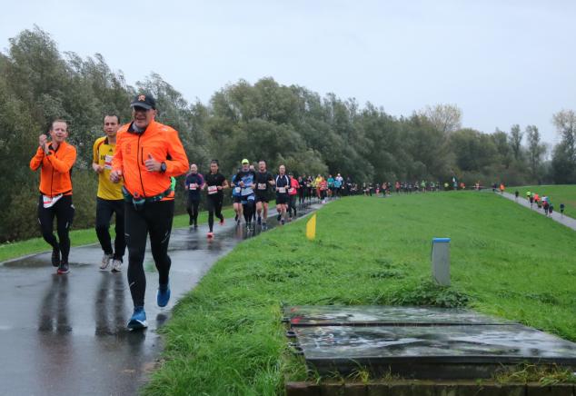 Natte DrechtStadLoop levert ruim € 12.000 op