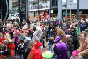 [Activiteiten en Festiviteiten] :: Sinterklaas winkelcentrum Bieshof Stadspolders (17)