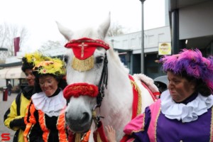 [Activiteiten en Festiviteiten] :: Sinterklaas winkelcentrum Bieshof Stadspolders (13)