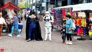 [Activiteiten en Festiviteiten] :: Kinderbraderie met Darth Vader (11)