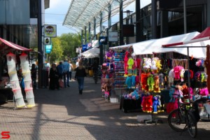 [Activiteiten en Festiviteiten] :: Kinderbraderie met Darth Vader (15)