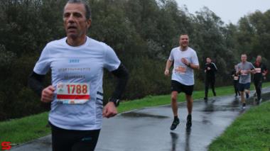 [Activiteiten en Festiviteiten] :: Drechtstadloop 10km (40)