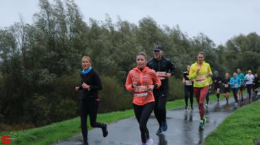 [Activiteiten en Festiviteiten] :: Drechtstadloop 10km (49)