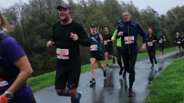 [Activiteiten en Festiviteiten] :: Drechtstadloop 10km (45)