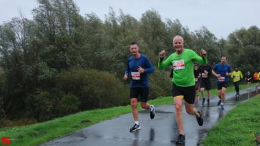 [Activiteiten en Festiviteiten] :: Drechtstadloop 10km (43)