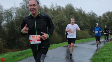 [Activiteiten en Festiviteiten] :: Drechtstadloop 10km (53)