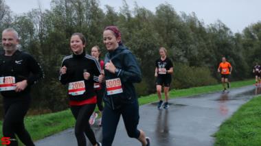 [Activiteiten en Festiviteiten] :: Drechtstadloop 10km (46)