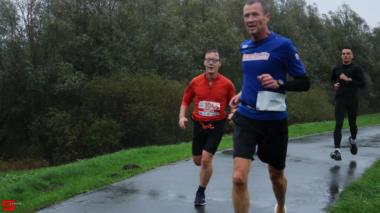 [Activiteiten en Festiviteiten] :: Drechtstadloop 10km (42)