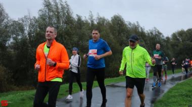[Activiteiten en Festiviteiten] :: Drechtstadloop 10km (44)