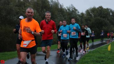 [Activiteiten en Festiviteiten] :: Drechtstadloop 10km (41)