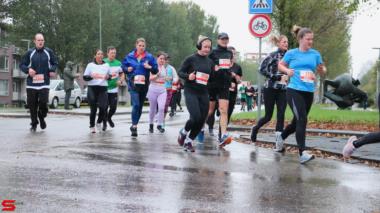 [Activiteiten en Festiviteiten] :: Drechtstadloop 5km (13)