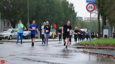 [Activiteiten en Festiviteiten] :: Drechtstadloop 5km (10)