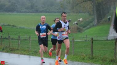 [Activiteiten en Festiviteiten] :: Drechtstadloop Halve Marathon (20)