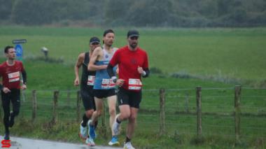 [Activiteiten en Festiviteiten] :: Drechtstadloop Halve Marathon (13)