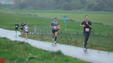[Activiteiten en Festiviteiten] :: Drechtstadloop Halve Marathon (18)
