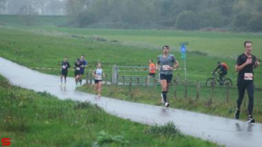 [Activiteiten en Festiviteiten] :: Drechtstadloop Halve Marathon (19)