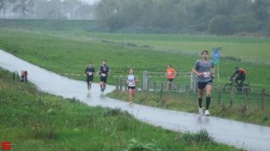 [Activiteiten en Festiviteiten] :: Drechtstadloop Halve Marathon (20)