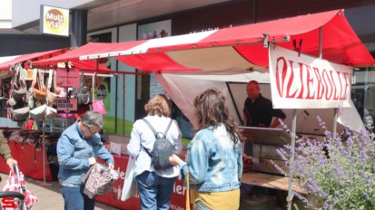 [Activiteiten en Festiviteiten] :: Pinkster Braderie Bieshof dag3 (6)
