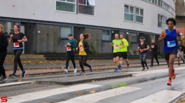 [Activiteiten en Festiviteiten] :: DrechtStadLoop 10Km (37)