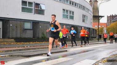 [Activiteiten en Festiviteiten] :: DrechtStadLoop 10Km (44)