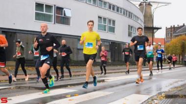[Activiteiten en Festiviteiten] :: DrechtStadLoop 10Km (48)