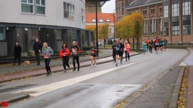 [Activiteiten en Festiviteiten] :: DrechtStadLoop 10Km (38)