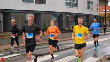 [Activiteiten en Festiviteiten] :: DrechtStadLoop 10Km (46)