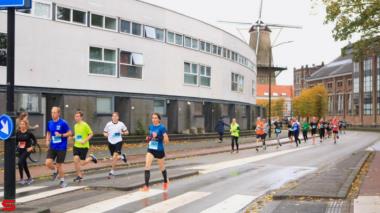 [Activiteiten en Festiviteiten] :: DrechtStadLoop 10Km (40)