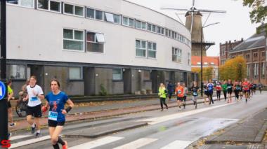 [Activiteiten en Festiviteiten] :: DrechtStadLoop 10Km (43)