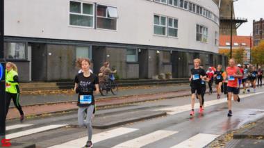[Activiteiten en Festiviteiten] :: DrechtStadLoop 10Km (40)
