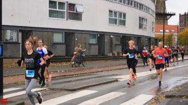 [Activiteiten en Festiviteiten] :: DrechtStadLoop 10Km (42)