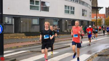 [Activiteiten en Festiviteiten] :: DrechtStadLoop 10Km (48)