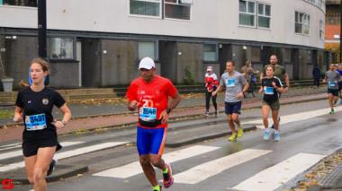 [Activiteiten en Festiviteiten] :: DrechtStadLoop 10Km (38)
