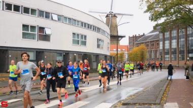 [Activiteiten en Festiviteiten] :: DrechtStadLoop 10Km (41)