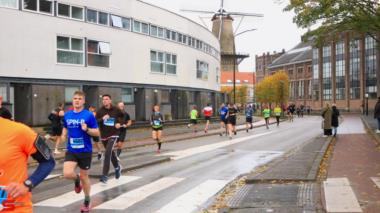 [Activiteiten en Festiviteiten] :: DrechtStadLoop 10Km (49)