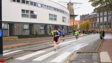 [Activiteiten en Festiviteiten] :: DrechtStadLoop 10Km (42)