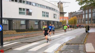 [Activiteiten en Festiviteiten] :: DrechtStadLoop 10Km (43)