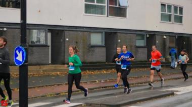 [Activiteiten en Festiviteiten] :: DrechtStadLoop 10Km (38)