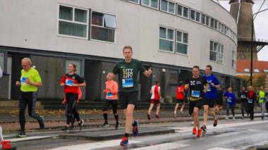 [Activiteiten en Festiviteiten] :: DrechtStadLoop 10Km (51)