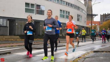[Activiteiten en Festiviteiten] :: DrechtStadLoop 10Km (38)