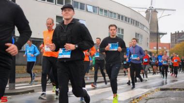 [Activiteiten en Festiviteiten] :: DrechtStadLoop 10Km (49)
