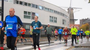 [Activiteiten en Festiviteiten] :: DrechtStadLoop 10Km (40)