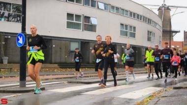 [Activiteiten en Festiviteiten] :: DrechtStadLoop 10Km (42)