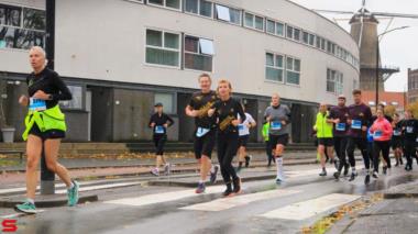 [Activiteiten en Festiviteiten] :: DrechtStadLoop 10Km (43)