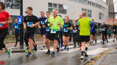 [Activiteiten en Festiviteiten] :: DrechtStadLoop 10Km (39)