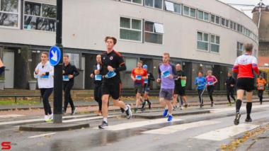 [Activiteiten en Festiviteiten] :: DrechtStadLoop 10Km (49)