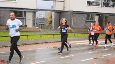 [Activiteiten en Festiviteiten] :: DrechtStadLoop 10Km (49)