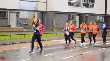 [Activiteiten en Festiviteiten] :: DrechtStadLoop 10Km (50)