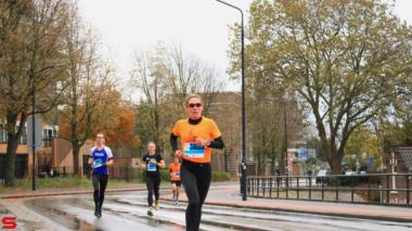 [Activiteiten en Festiviteiten] :: DrechtStadLoop 10Km (41)