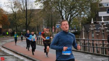 [Activiteiten en Festiviteiten] :: DrechtStadLoop 10Km (38)